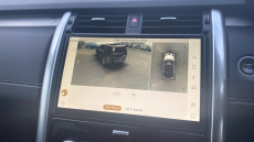 Land Rover Discovery 3.0 D300 Dynamic SE 5dr Auto Diesel Station Wagon